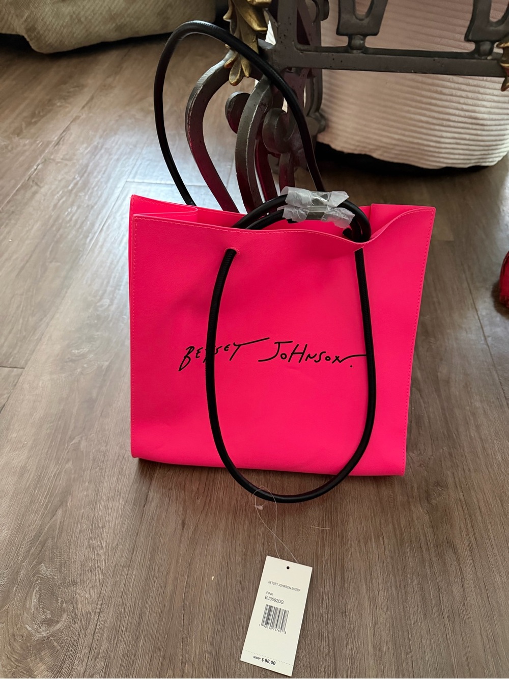 Betsey Johnson NWT  Pink Tote Bag with Black Handles